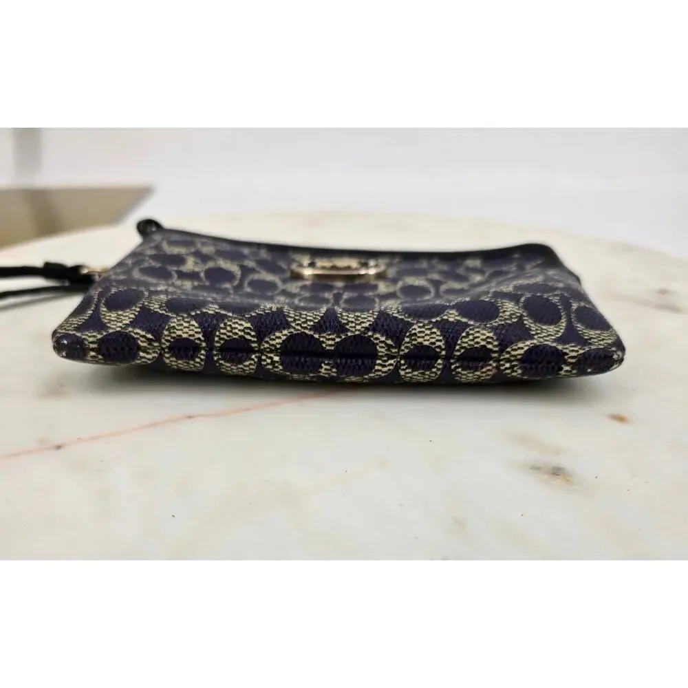 Coach Signature Jacquard Wristlet Deep‎ Purple & Tan